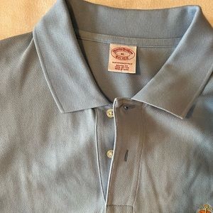 Men’s Brooks Brother gold shirt